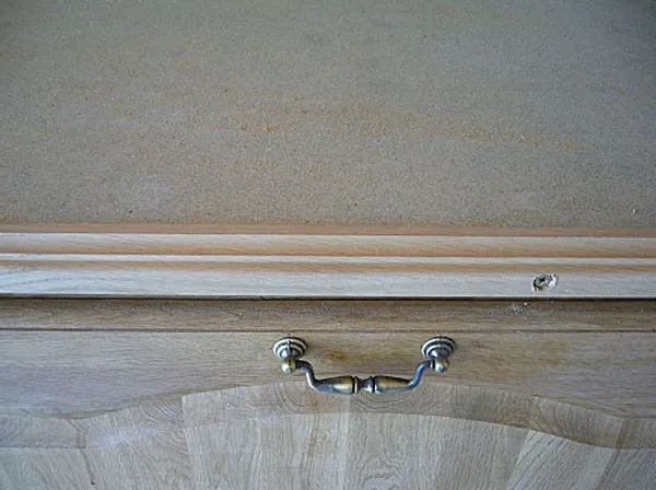 Vissage des corniches Vissage alésé des corniches