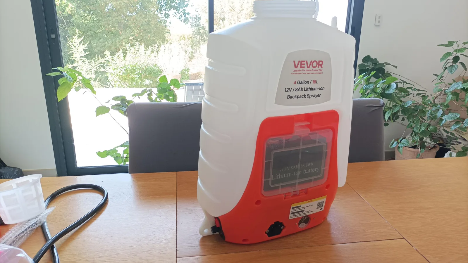Pulvérisateur électrique VEVOR 16 L Pulvérisateur électrique VEVOR 16 L complet